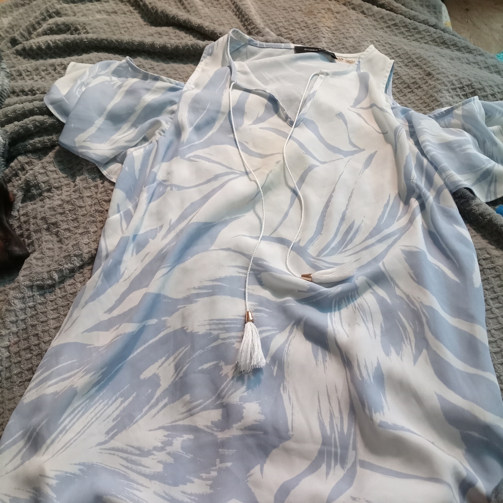 Women's Blue Patterned Top